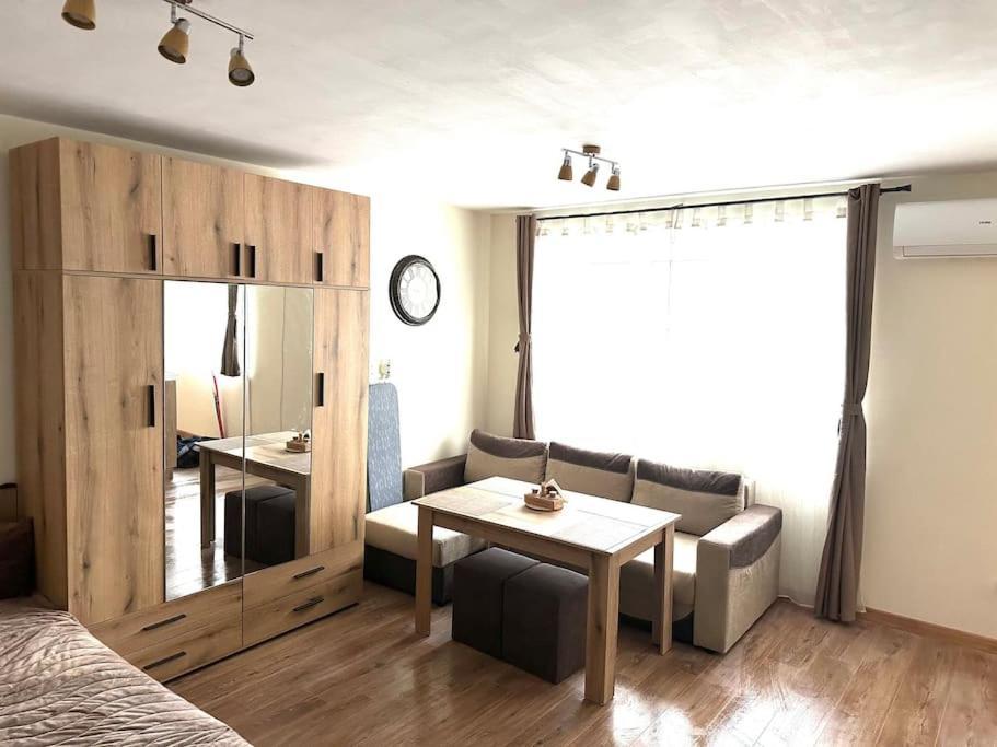 Green Park Apartment - Brand New Studio! Ruse Exterior foto